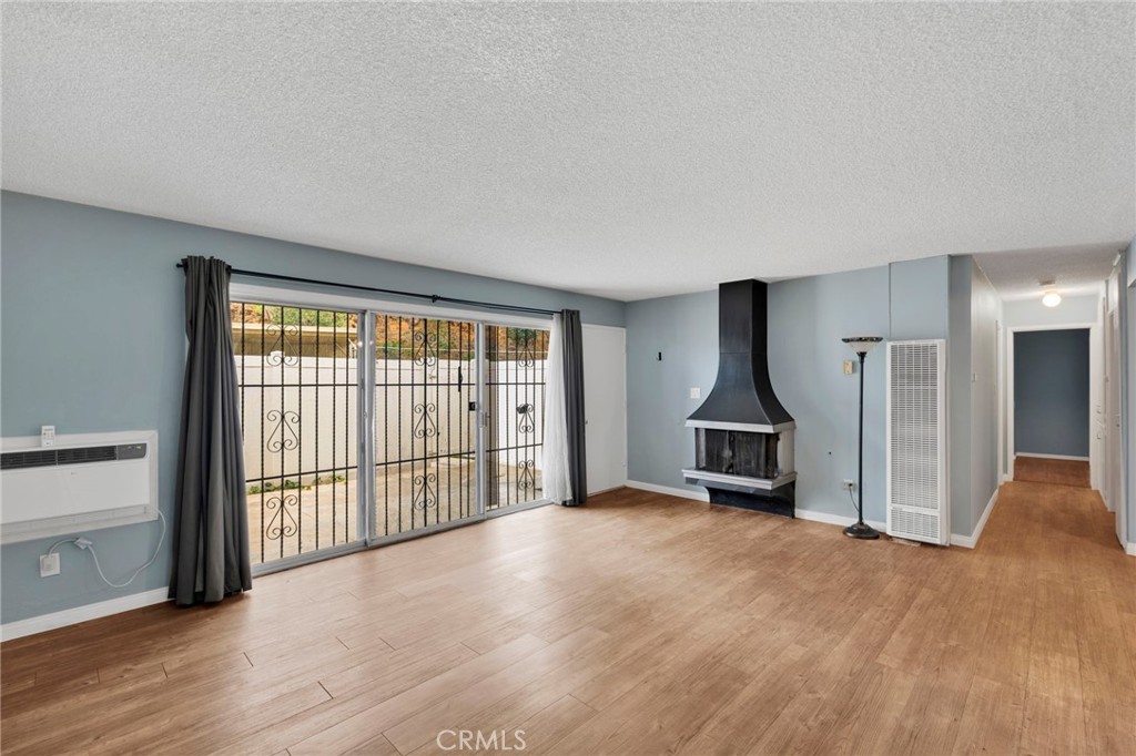 3068 Panorama Road C Property Photo 8