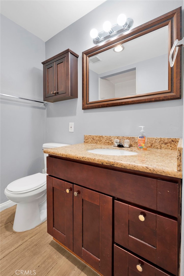 3068 Panorama Road C Property Photo 26