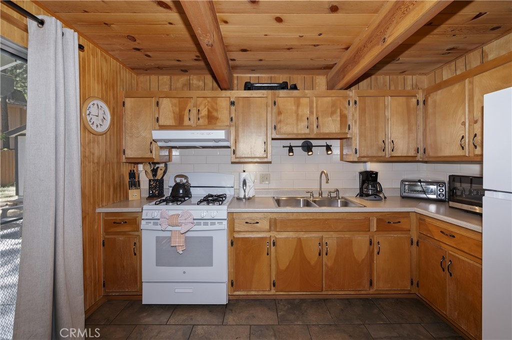 791 Mountain Sky Property Photo 13