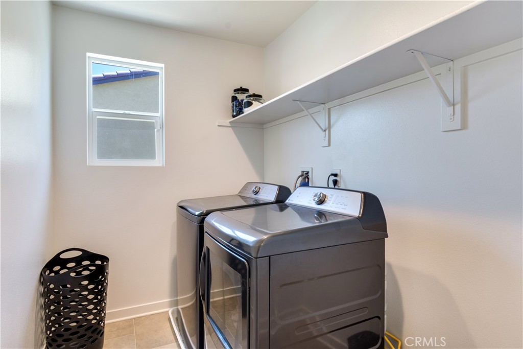 14049 Amorosa Ct Property Photo 22