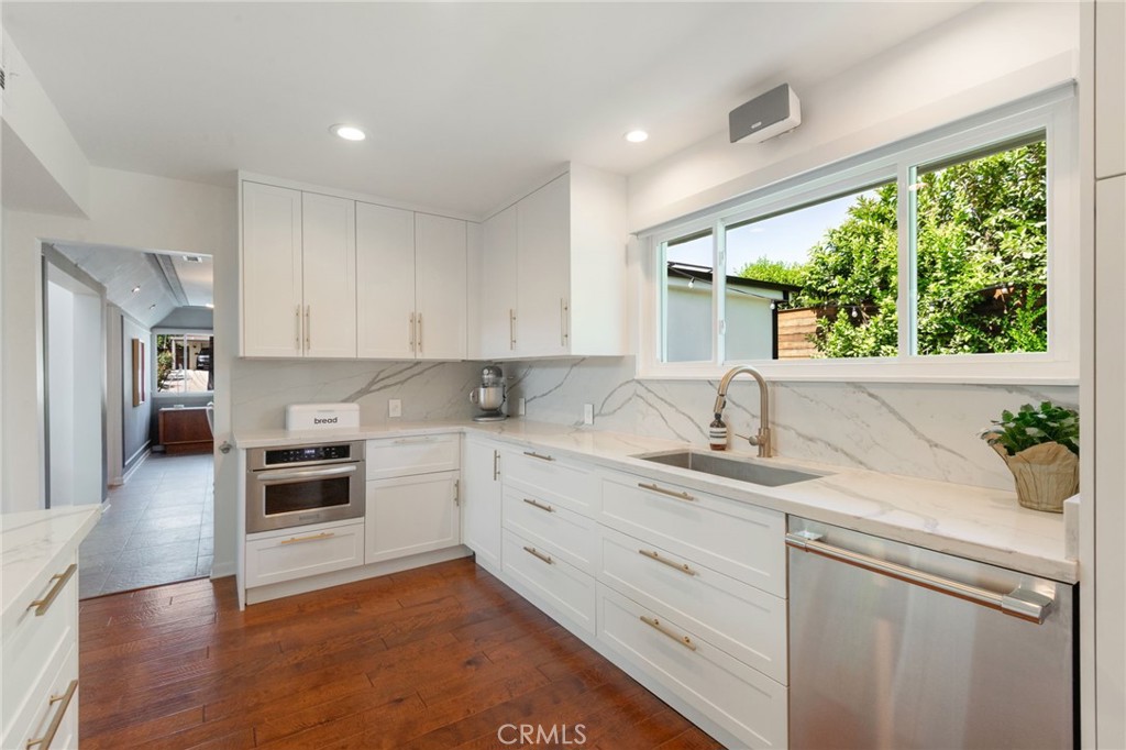24964 Tulip Property Photo 25