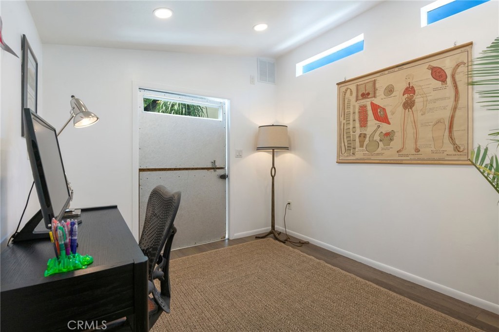 24964 Tulip Property Photo 68