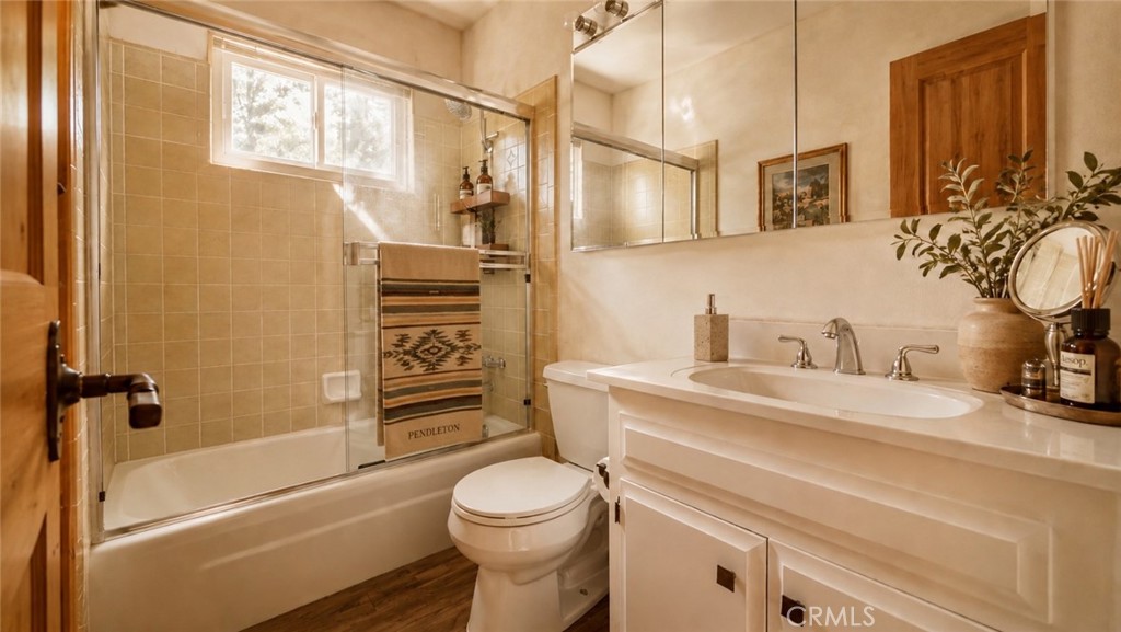26974 Tunnel Property Photo 15