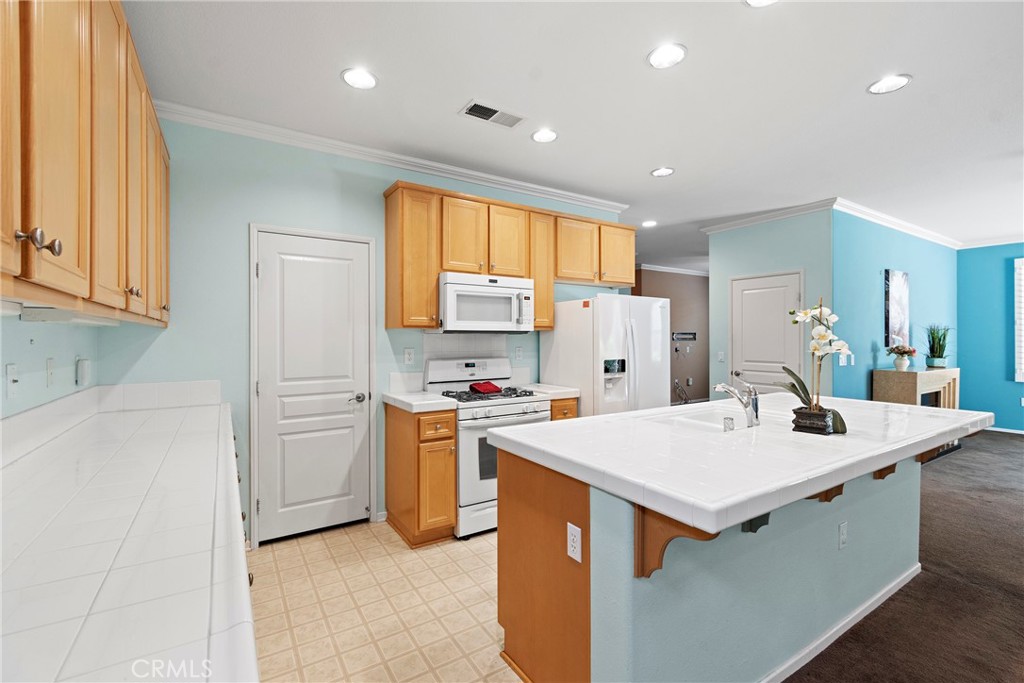 1562 Quiet Property Photo 16