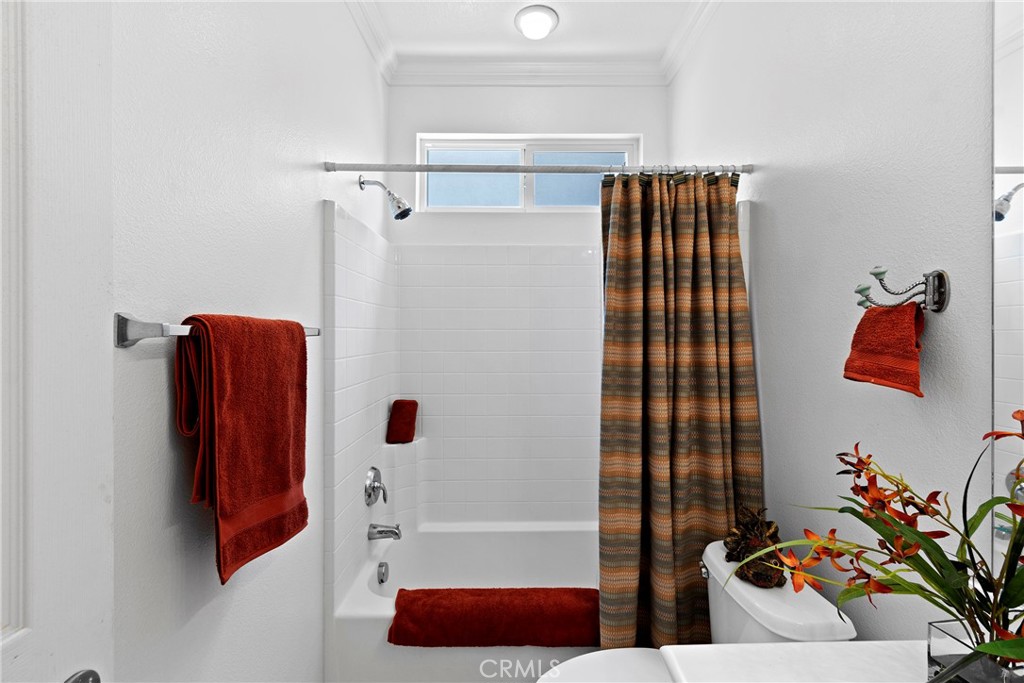 1562 Quiet Property Photo 31