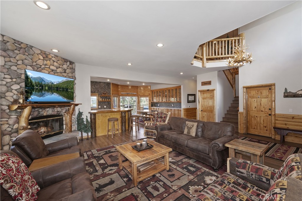 440 Windsong Property Photo 11