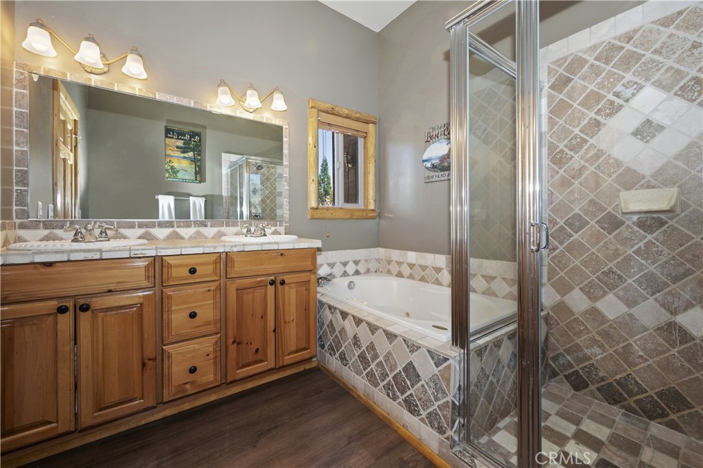 440 Windsong Property Photo 22