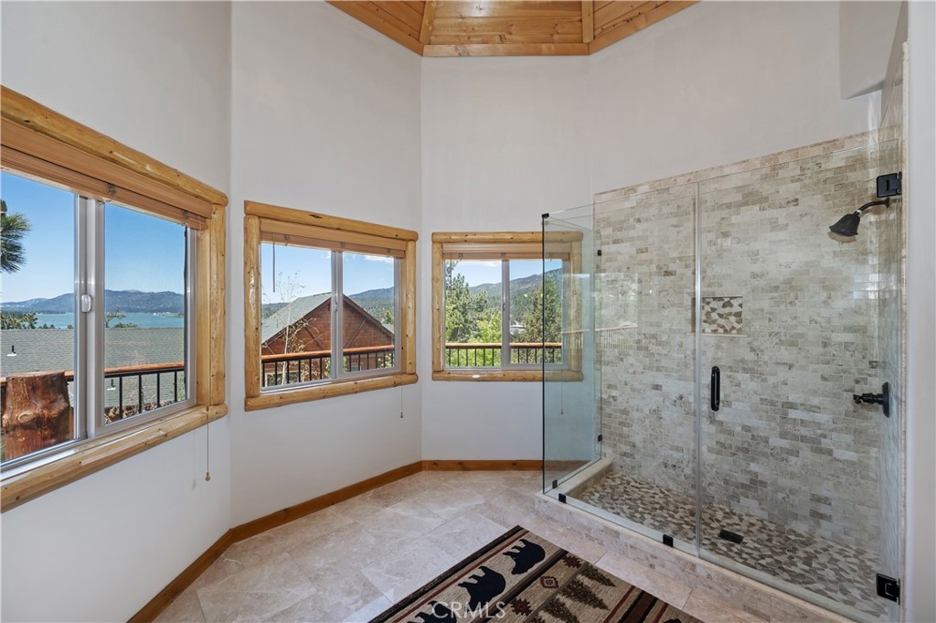 440 Windsong Property Photo 31