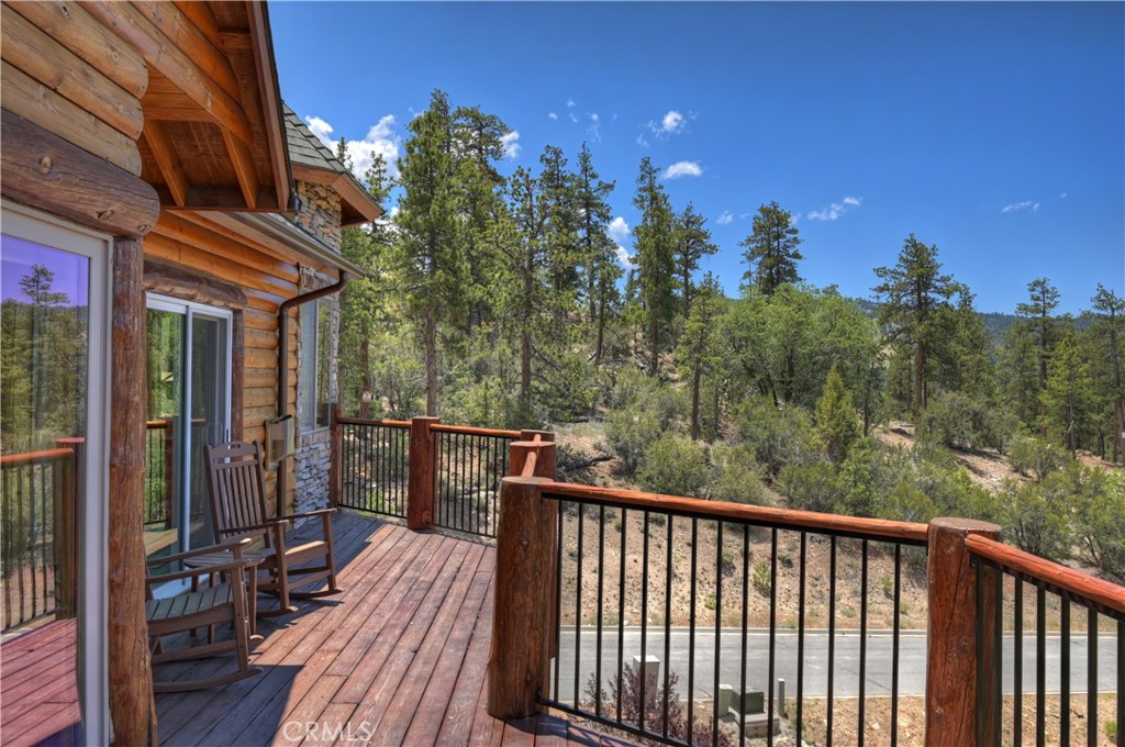 440 Windsong Property Photo 37