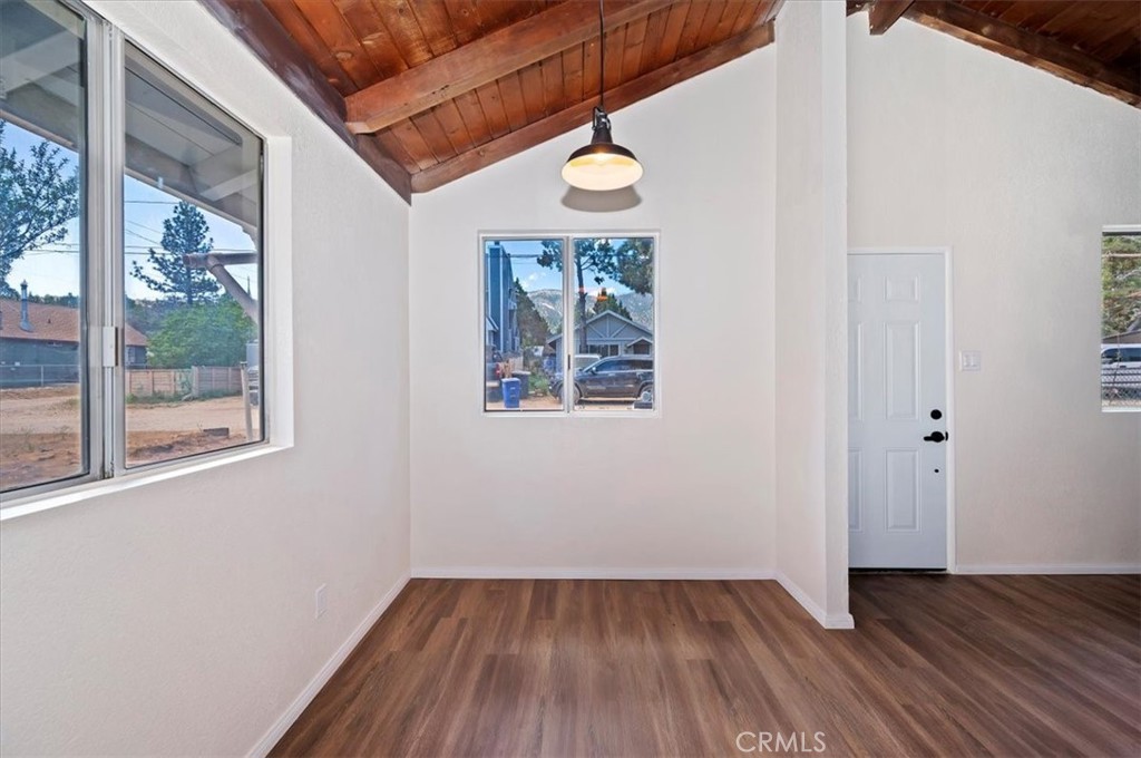 2165 3rd Property Photo 12