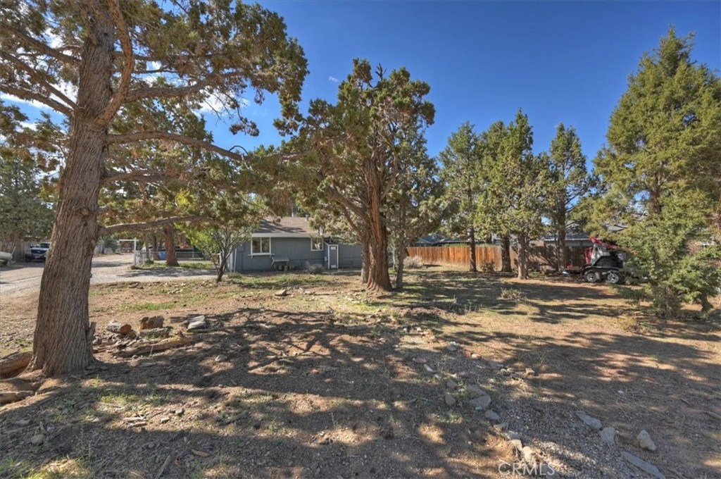 2165 3rd Property Photo 27