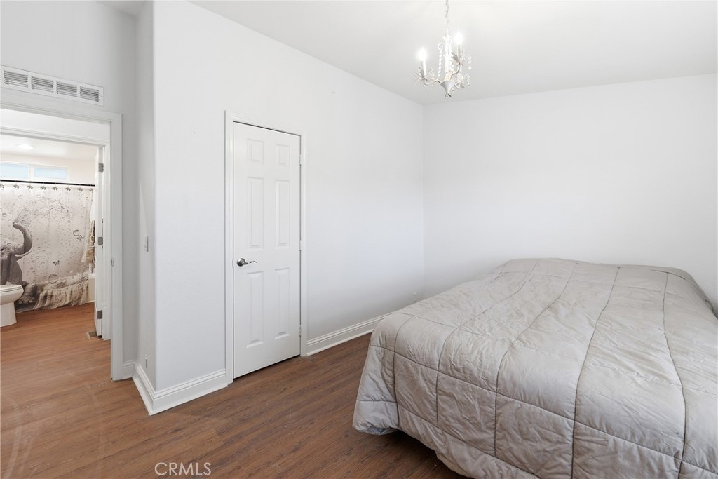 56570 Valley View Property Photo 12