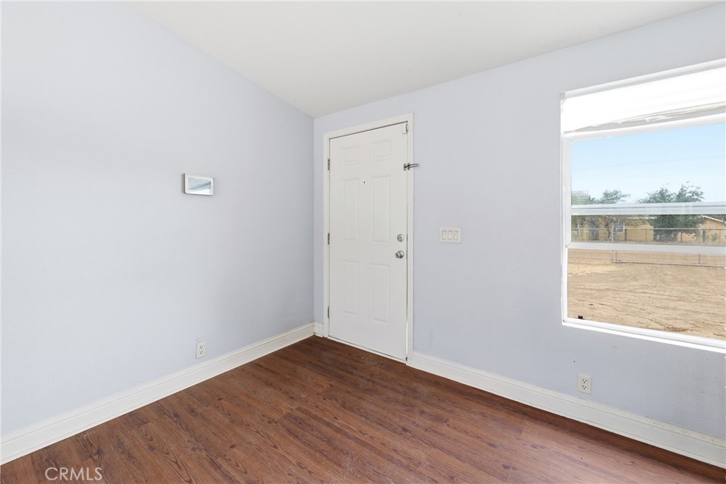 56570 Valley View Property Photo 15