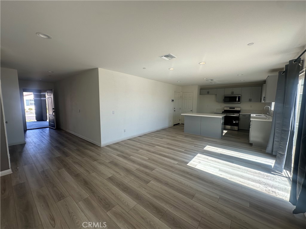 12587 Egan Place Property Photo 7