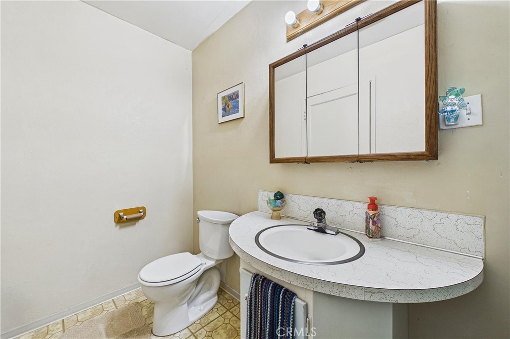 2916 Lowell Property Photo 29