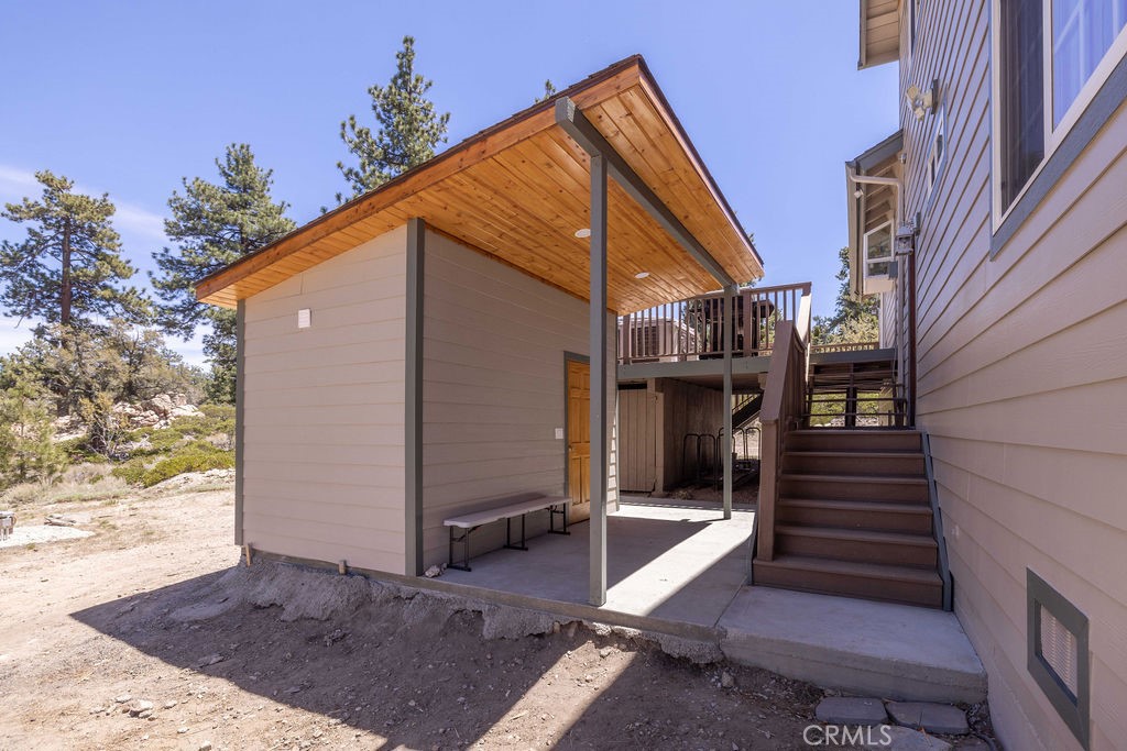 43942 Rainbow Lane Property Photo 11