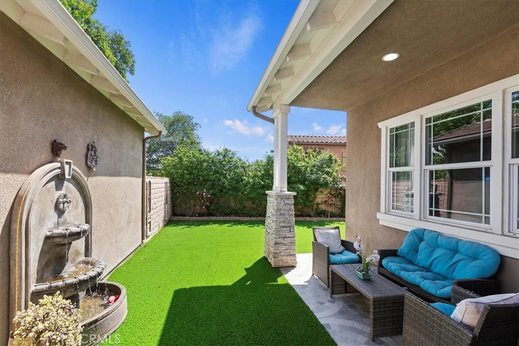 8851 Soothing Court Property Photo 9