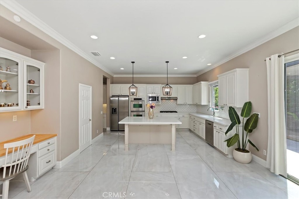 8851 Soothing Court Property Photo 18