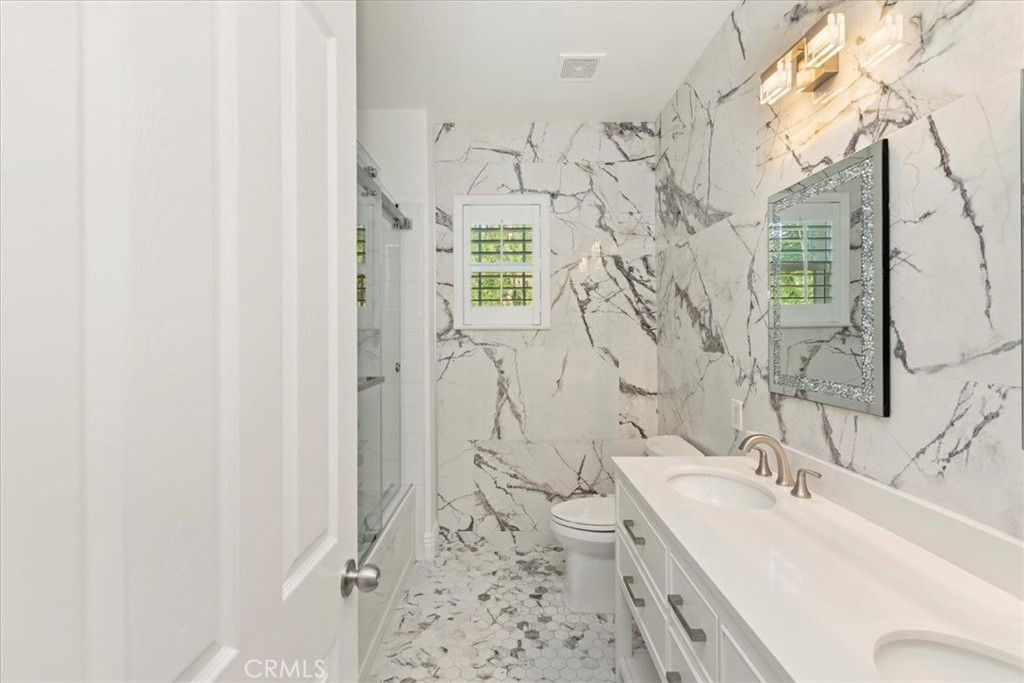 8851 Soothing Court Property Photo 36