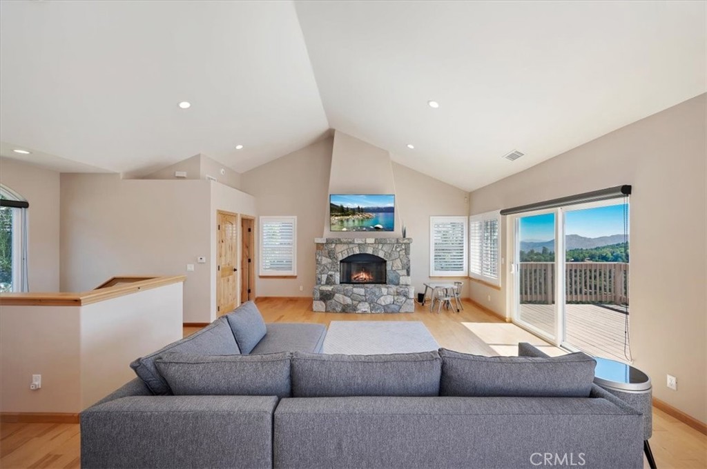 1015 Marin Property Photo 2