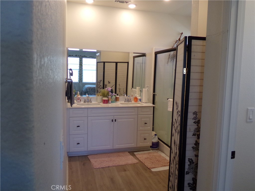 28434 Windy Terrace Property Photo 16