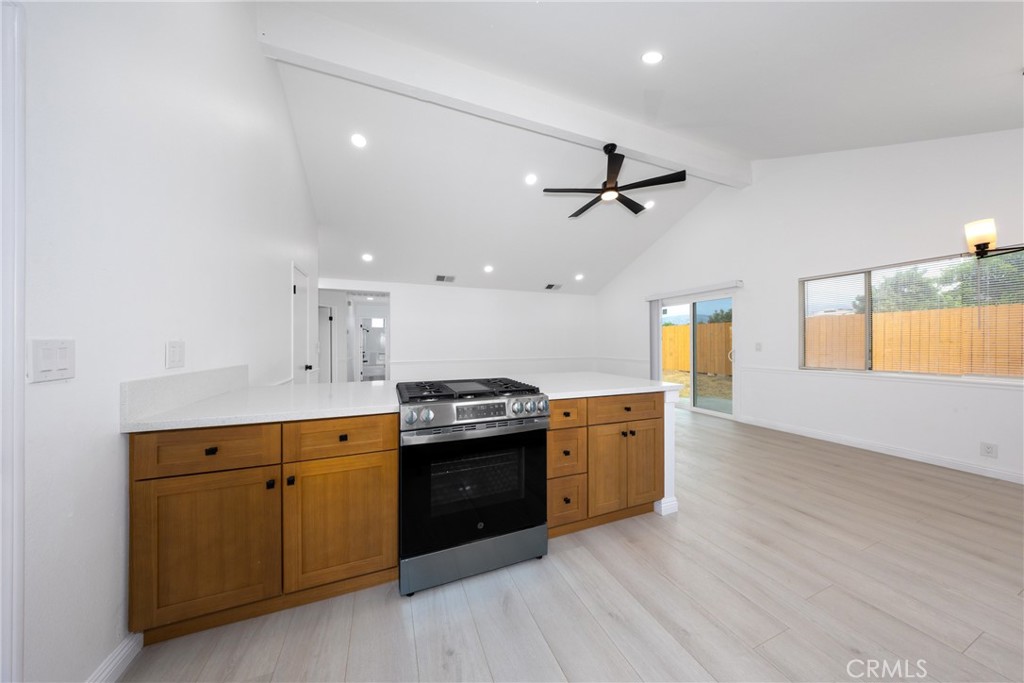 13707 4th Property Photo 14