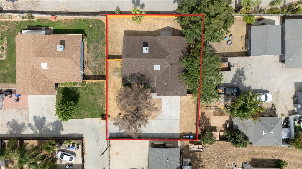 13707 4th Property Photo 36