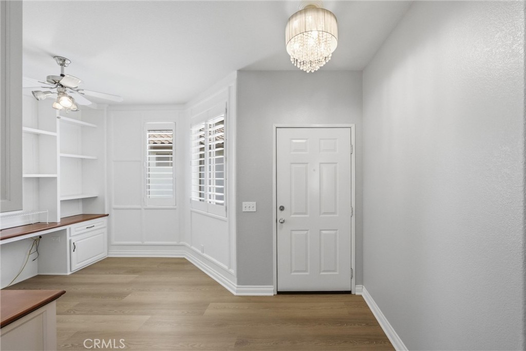 6099 Turnberry Property Photo 6