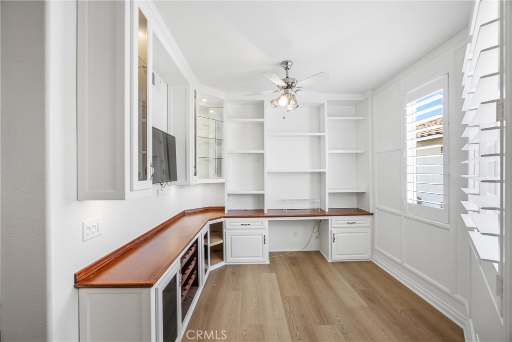 6099 Turnberry Property Photo 7