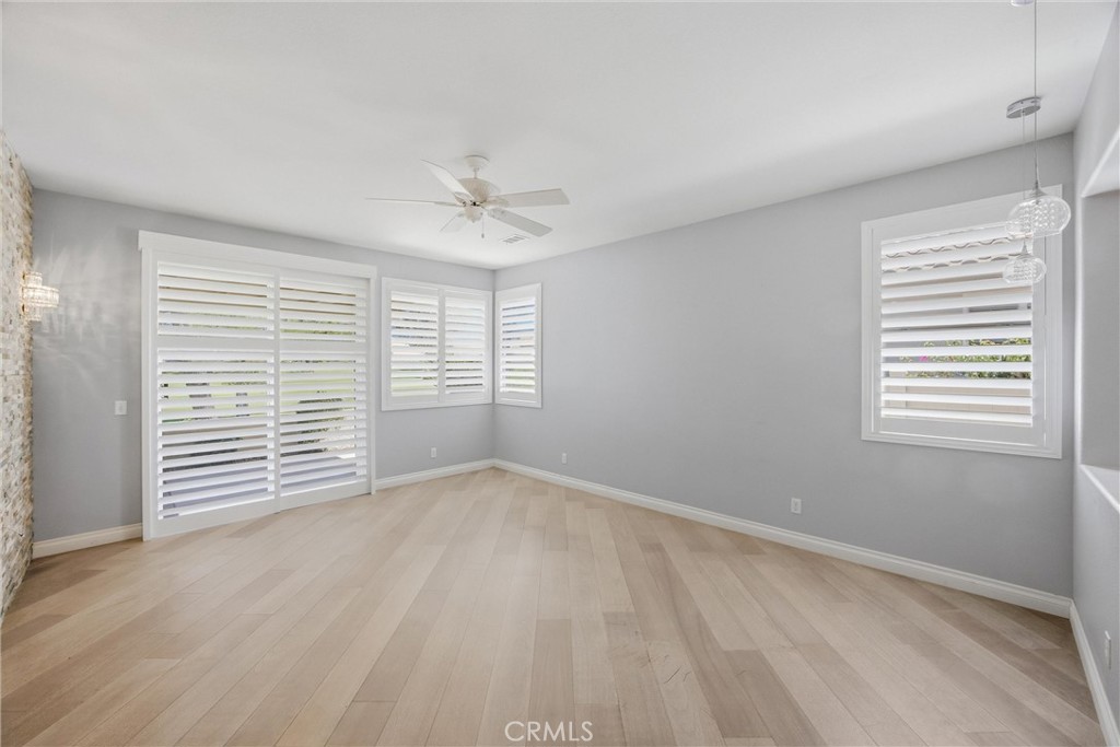 6099 Turnberry Property Photo 11