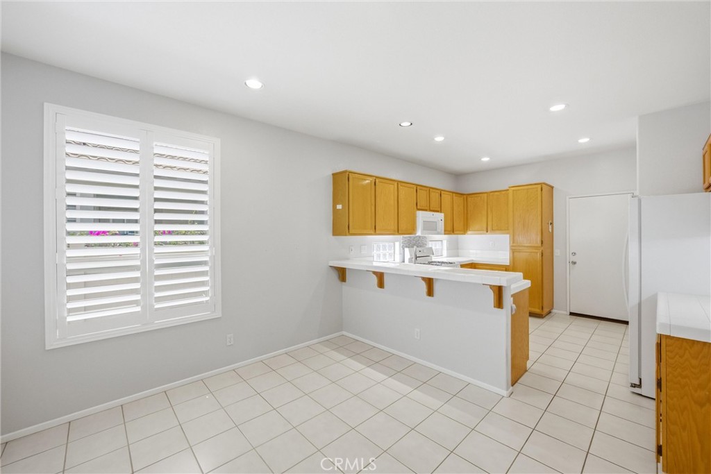 6099 Turnberry Property Photo 17