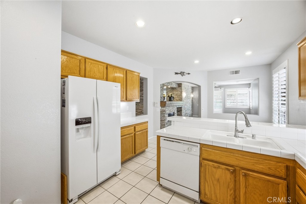 6099 Turnberry Property Photo 24