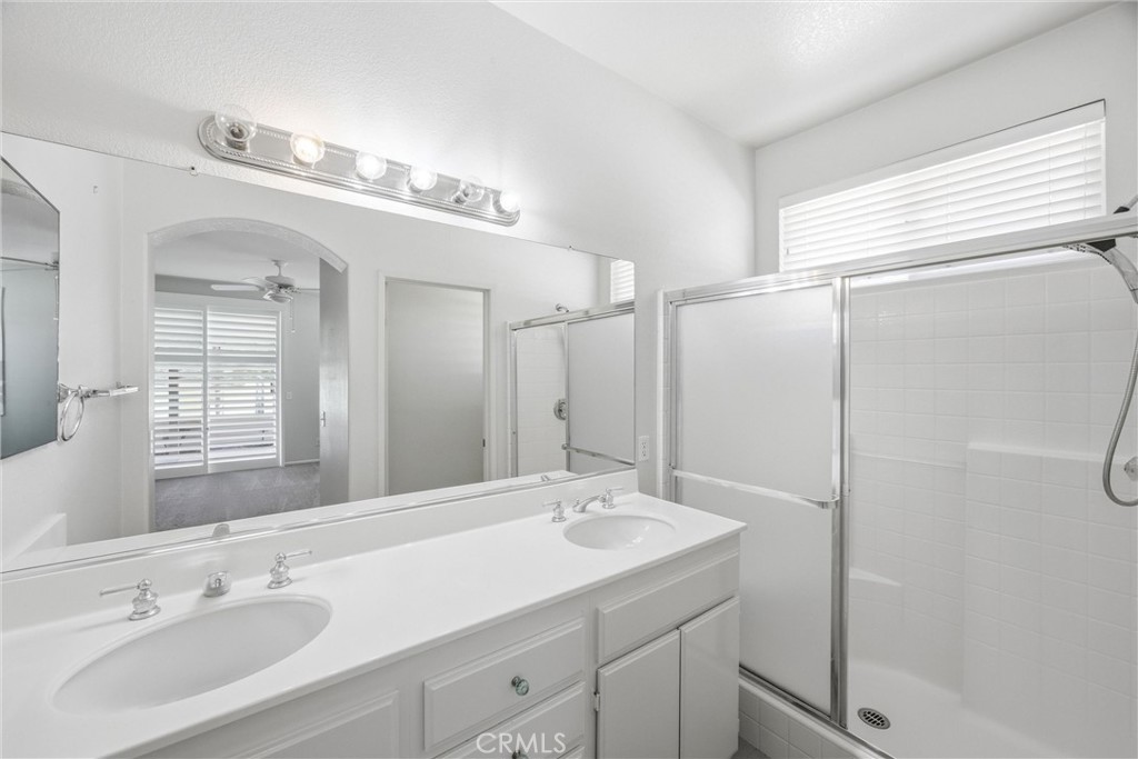 6099 Turnberry Property Photo 29