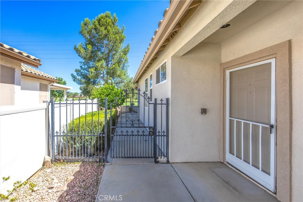 6099 Turnberry Property Photo 37