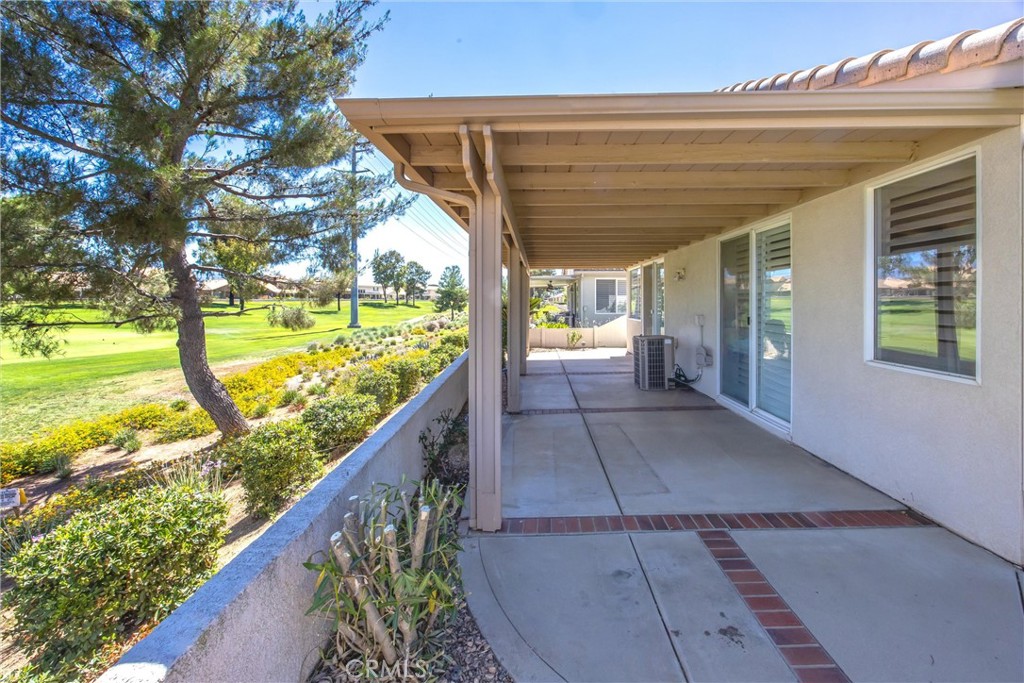 6099 Turnberry Property Photo 41