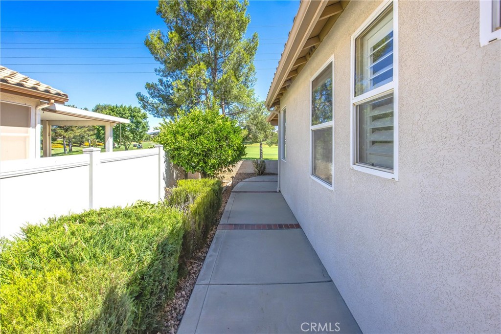 6099 Turnberry Property Photo 41