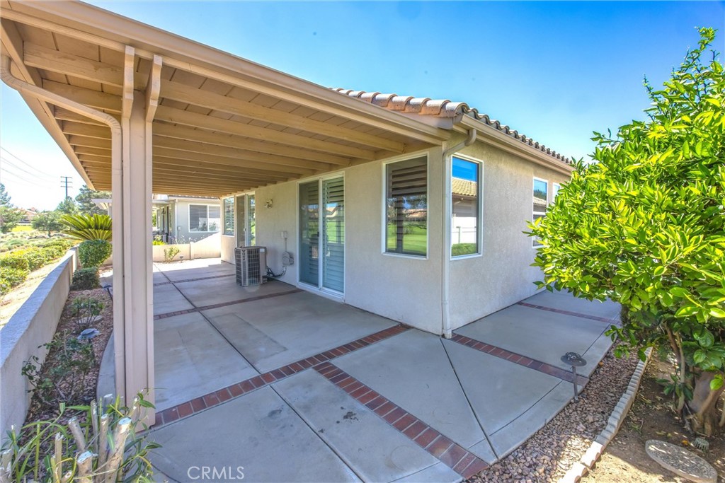 6099 Turnberry Property Photo 42