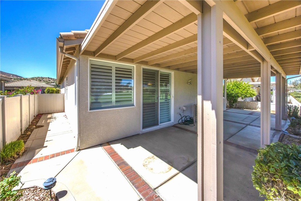 6099 Turnberry Property Photo 47