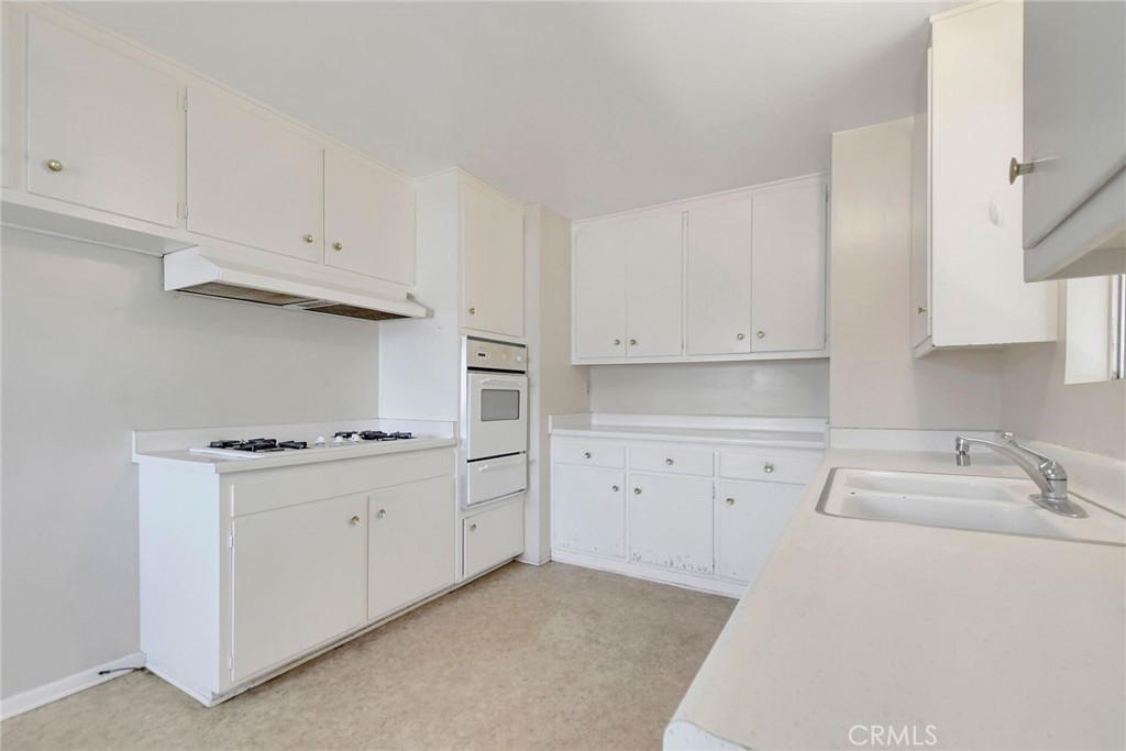 35005 San Carlos Property Photo 14