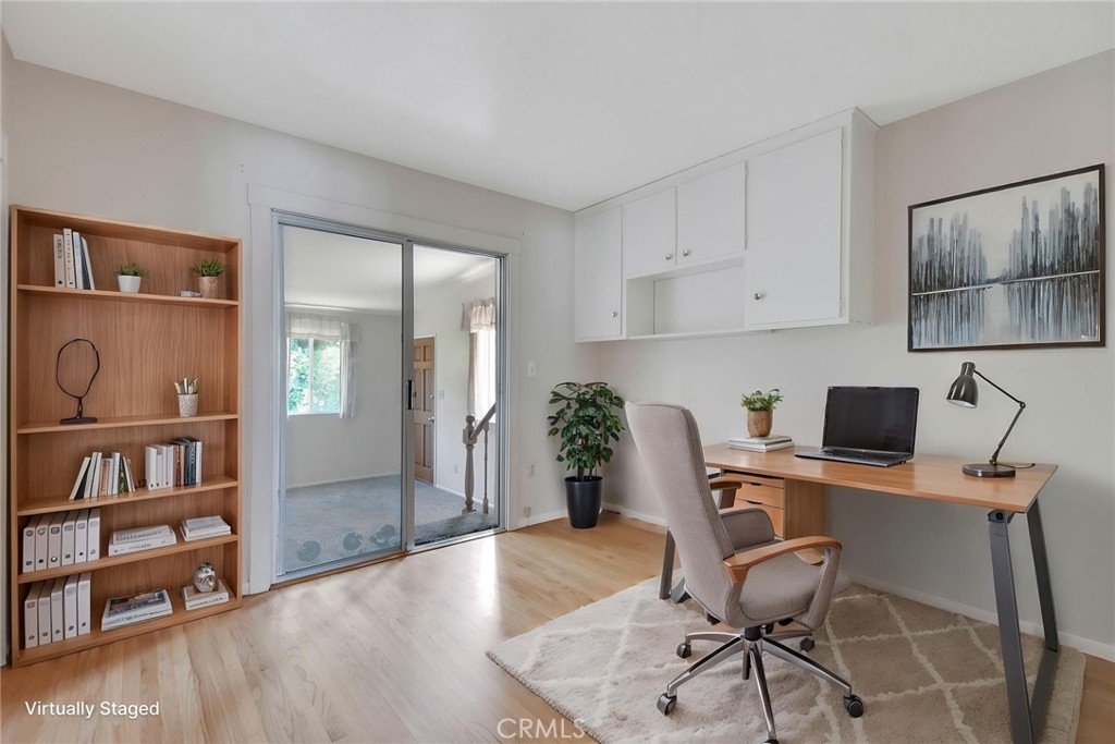 35005 San Carlos Property Photo 18