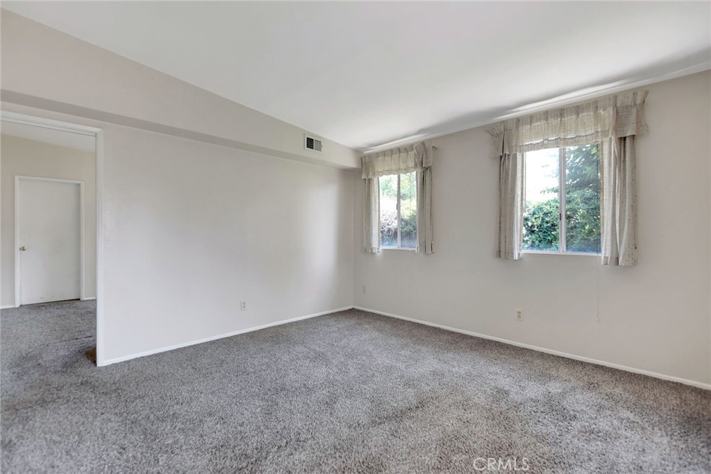 35005 San Carlos Property Photo 21