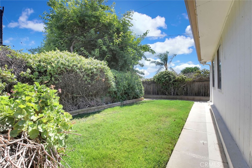 35005 San Carlos Property Photo 26