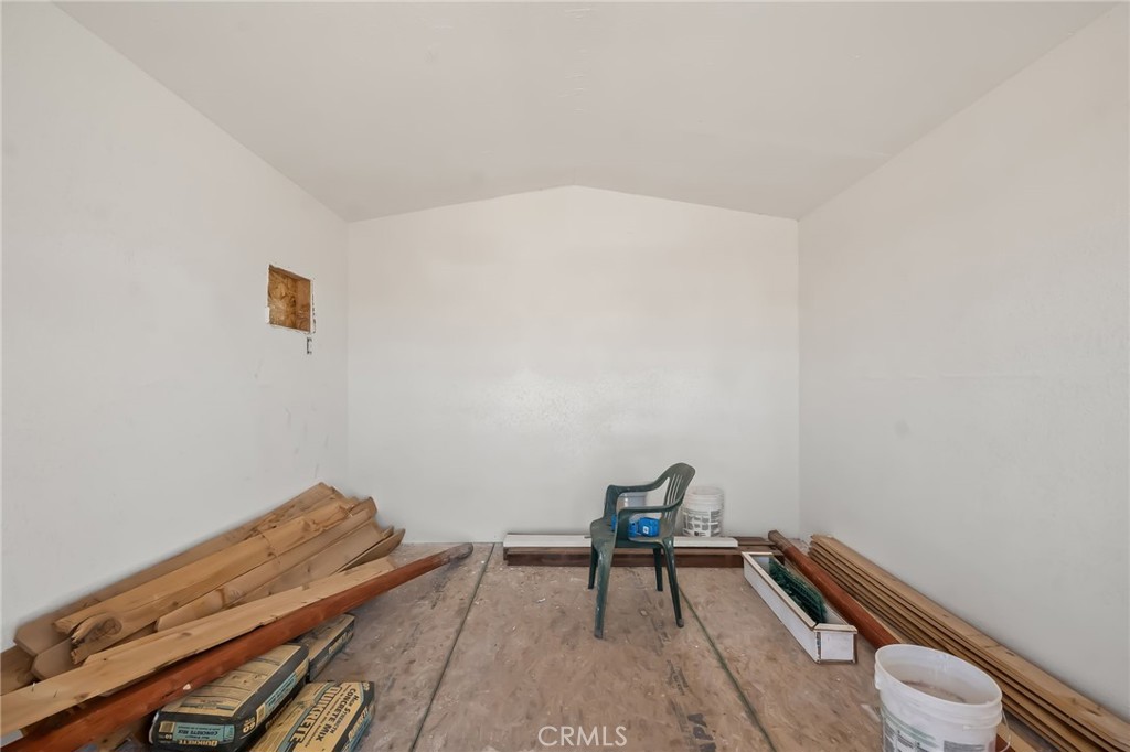 441 F Property Photo 13