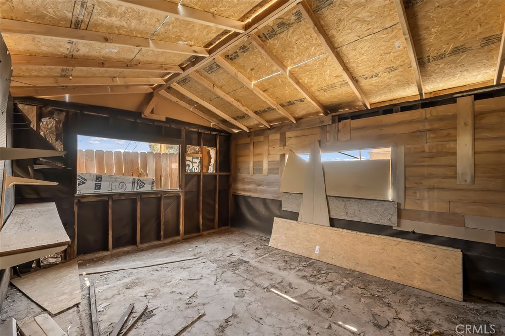 441 F Property Photo 21