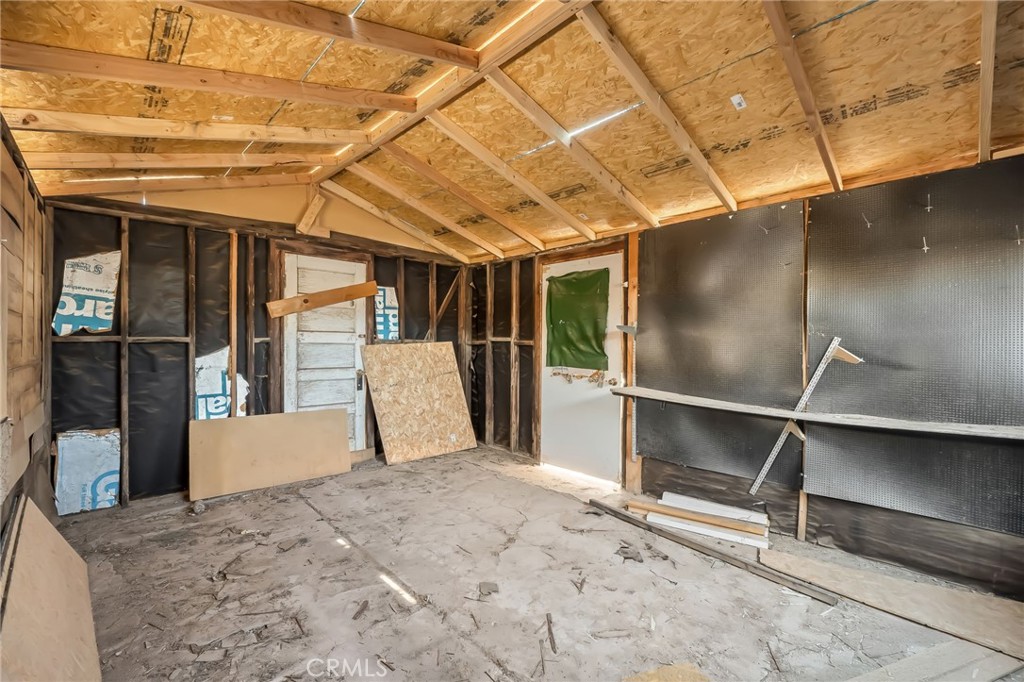 441 F Property Photo 22