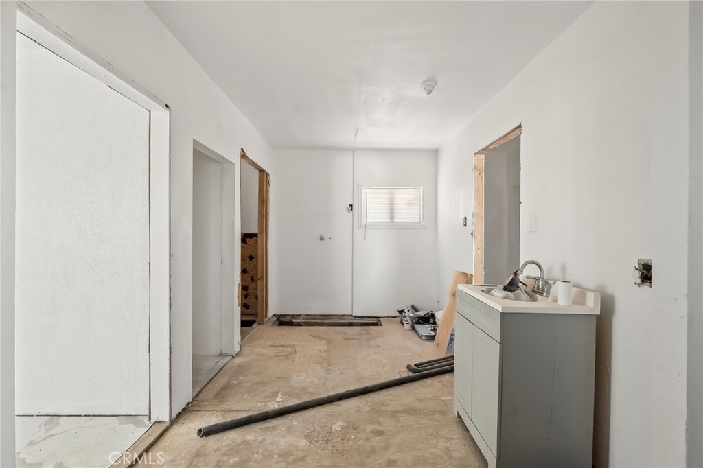 441 F Property Photo 34