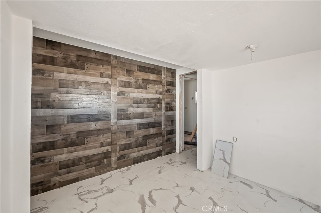 441 F Property Photo 45