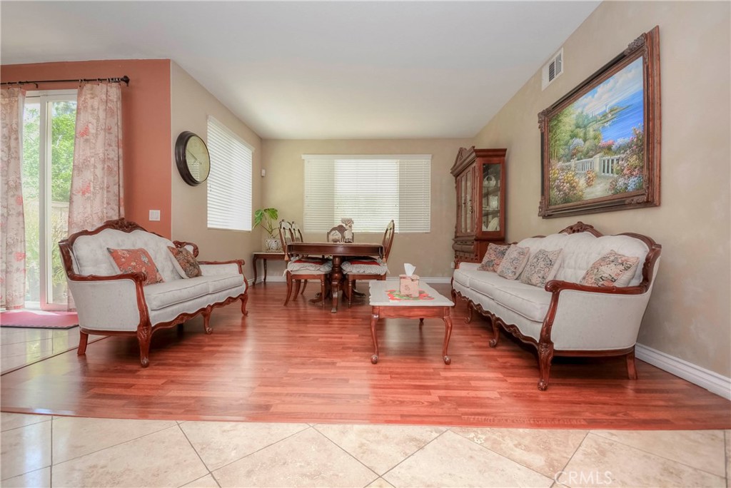 32 Via De La Valle Property Photo 11