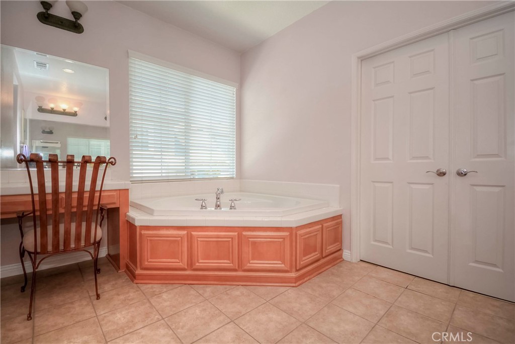 32 Via De La Valle Property Photo 33