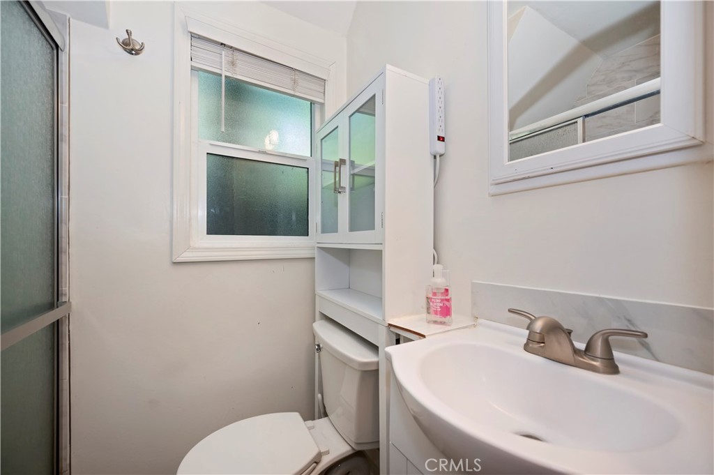 311 Hemlock Property Photo 21